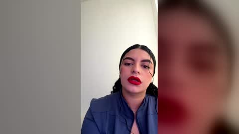 Snapshot of hollykoff chatting on 03-28-26, 04:17 space online show from 03-28-26, 04:17