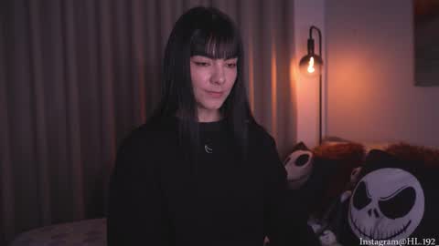 Holly Linder online show from 01-11-26, 01:43