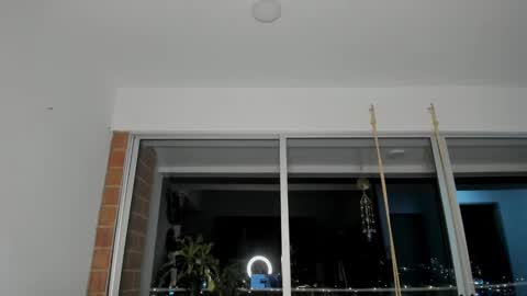 hollyshit_ online show from 12-10-24, 01:00