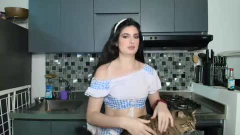 hollyshit_ online show from 10-02-25, 12:06