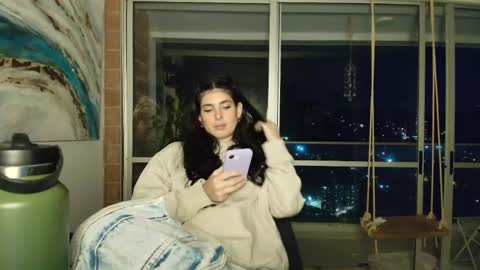 hollyshit_ online show from 04-27-26, 11:47