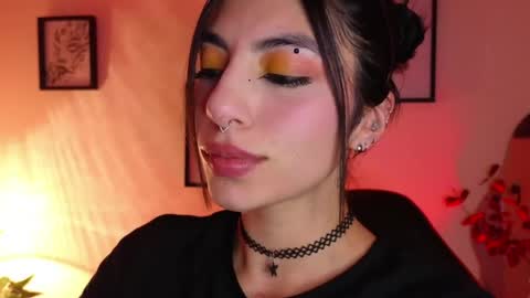 holly online show from 05-06-26, 03:35