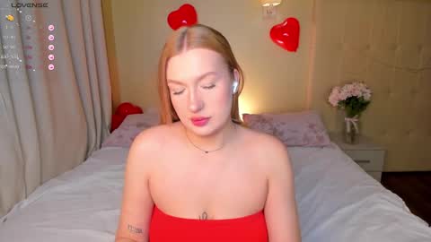 Emma online show from 02-19-25, 01:18