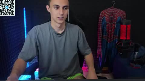 Hols online show from 06-08-26, 01:28