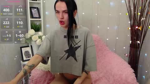 Holy girl online show from 02-04-25, 01:34