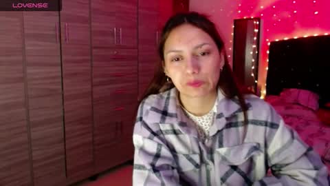 Juli online show from 09-15-25, 03:50