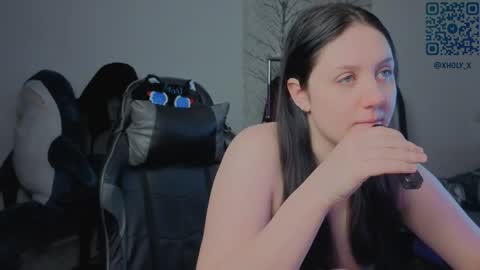 Kviki online show from 05-07-26, 02:39