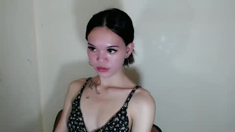 holy_maxine online show from 11-27-25, 11:45