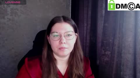 Welcome guys  Pleasure to see you all here  My name is MichaelaTip menu is active Private is open  online show from 02-12-26, 07:03