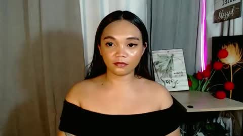 Bella online show from 05-14-26, 01:56