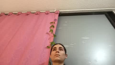      online show from 01-10-25, 04:12