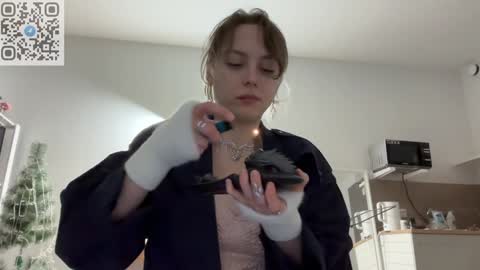dori not holy get my tg channel with link from description under last photo online show from 01-01-25, 03:23