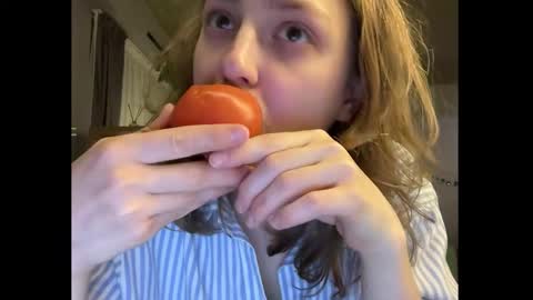 dori not holy get my tg channel with link from description under last photo online show from 10-24-25, 03:52