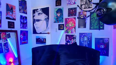 Snapshot of holyeva chatting on 12-03-24, 06:28 online show from 12-03-24, 06:28