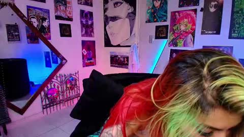 Snapshot of holyeva chatting on 02-09-25, 07:52 online show from 02-09-25, 07:52