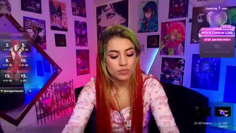 Snapshot of holyeva chatting on 02-11-25, 09:03 online show from 02-11-25, 09:03