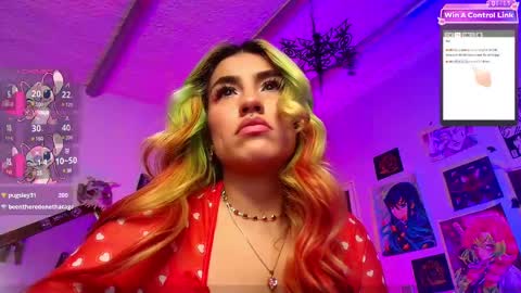 Snapshot of holyeva chatting on 02-19-25, 12:25 online show from 02-19-25, 12:25