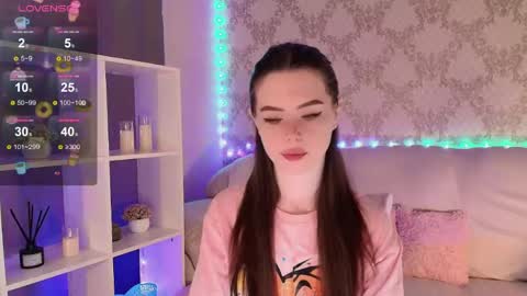 Mia online show from 05-08-26, 03:45