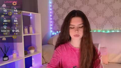 Mia online show from 05-18-26, 03:57