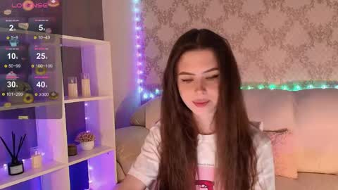 Snapshot of holymiax chatting on 05-22-26, 03:46 Mia online show from 05-22-26, 03:46