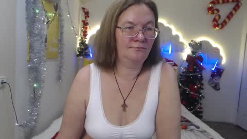 holymilfa online show from 12-22-24, 11:22