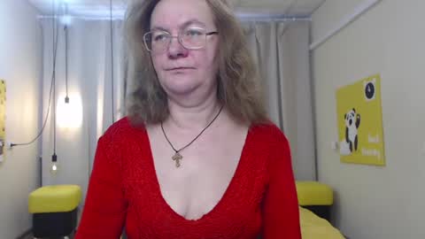 Snapshot of holymilfa chatting on 02-26-26, 08:13 holymilfa online show from 02-26-26, 08:13