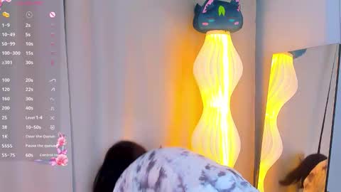 Snapshot of honeey_beee chatting on 10-02-25, 07:43 May online show from 10-02-25, 07:43