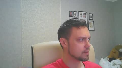 Snapshot of honesttojoy chatting on 12-31-24, 10:58 Henry online show from 12-31-24, 10:58