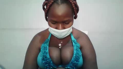 Snapshot of honey_beb chatting on 09-10-25, 06:35 honey_beb online show from 09-10-25, 06:35