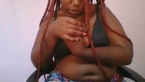 Snapshot of honey_beb chatting on 09-27-25, 09:03 honey_beb online show from 09-27-25, 09:03