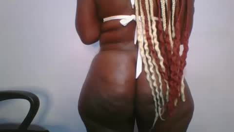 Snapshot of honey_beb chatting on 10-04-25, 05:44 honey_beb online show from 10-04-25, 05:44