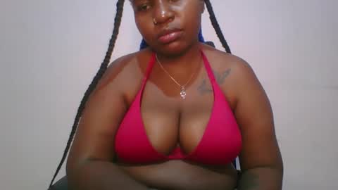 Snapshot of honey_beb chatting on 11-05-25, 05:13 honey_beb online show from 11-05-25, 05:13