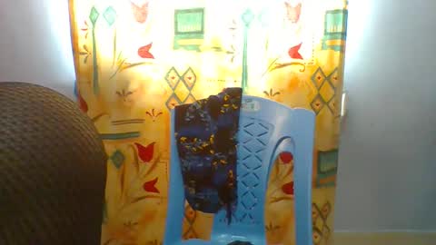 Snapshot of honey_beb chatting on 12-16-25, 09:14 honey_beb online show from 12-16-25, 09:14