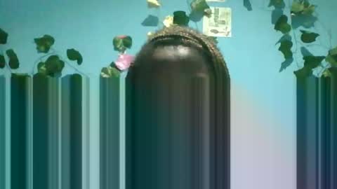 Queen online show from 09-26-25, 08:13