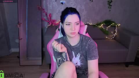 Honey online show from 06-07-26, 01:21