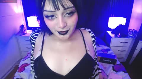 Honney online show from 01-31-25, 03:20