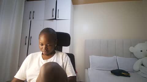 honey drop online show from 04-30-26, 04:24