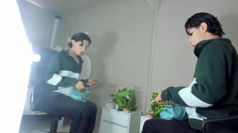 honey_hex_ online show from 05-19-26, 12:33