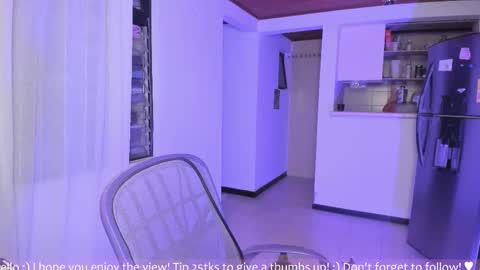 Snapshot of honey_hoe chatting on 09-29-25, 03:55 Lau online show from 09-29-25, 03:55