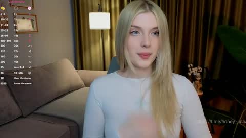 Lina online show from 05-09-26, 03:06