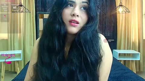 Snapshot of honey_love__ chatting on 09-16-25, 01:34 Honey Love online show from 09-16-25, 01:34