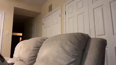 honey_man14 online show from 12-19-24, 05:07