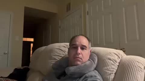 honey_man14 online show from 02-11-25, 07:12