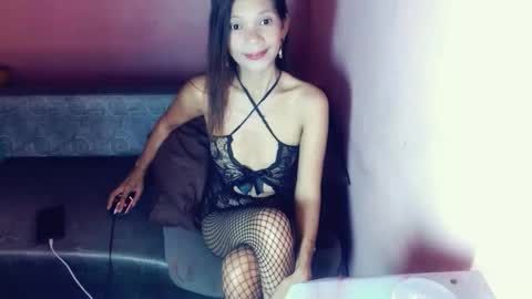 honey_mollyxx online show from 10-18-25, 06:58