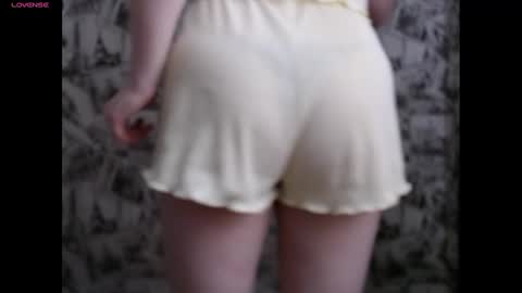 Lina online show from 01-18-25, 09:02