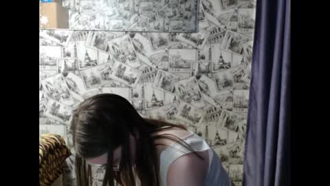 Lina online show from 02-25-25, 03:05