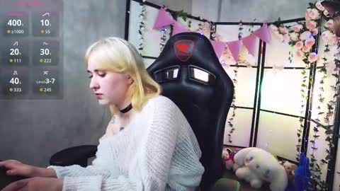 Kate online show from 09-22-25, 06:26