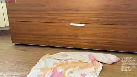 Snapshot of honey_sunshine chatting on 03-25-26, 09:04 Jenyanew vid how I squirt in forest in bio online show from 03-25-26, 09:04