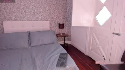honey_sweet777 online show from 05-05-26, 08:06
