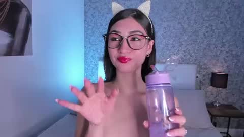 honey_sweet777 online show from 06-13-26, 07:45